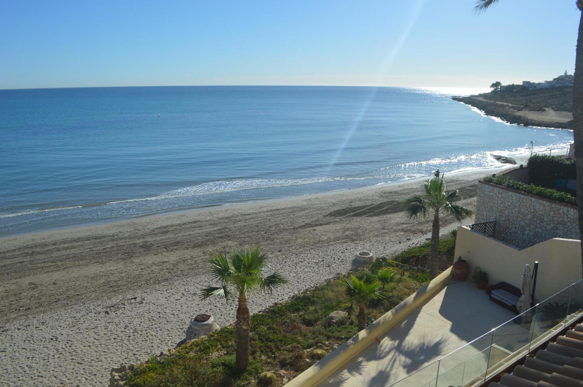 Excepcional Apartamento Loft A Pie De Playa En Chalet Roquetes Alicante Exterior photo
